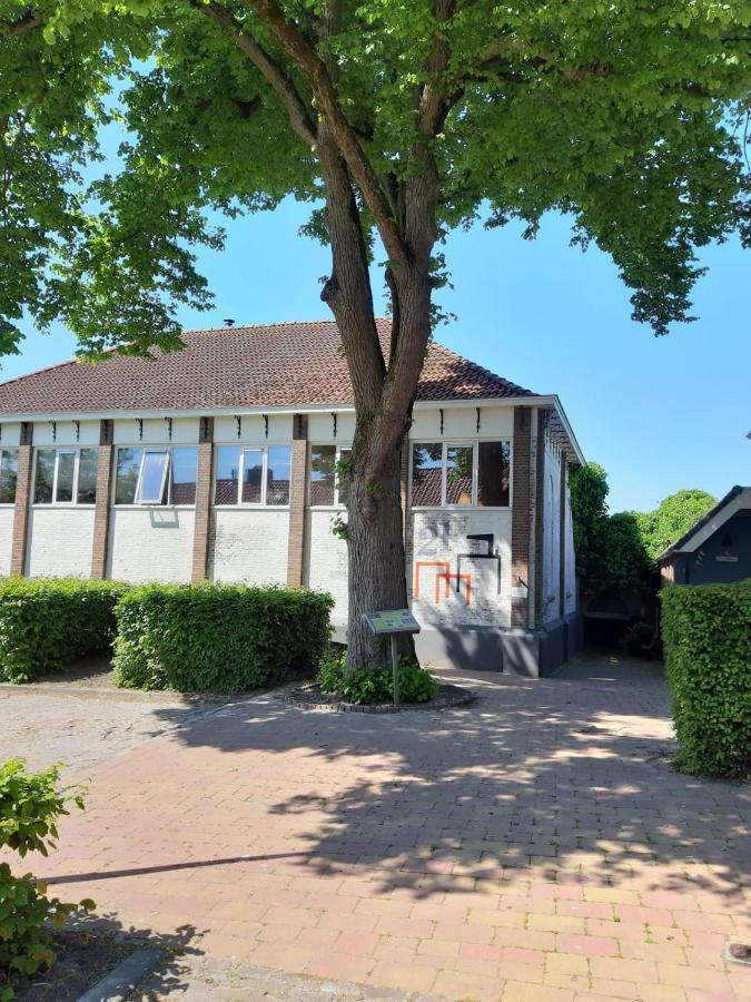 Anno 1874 Apartman Leens Kültér fotó